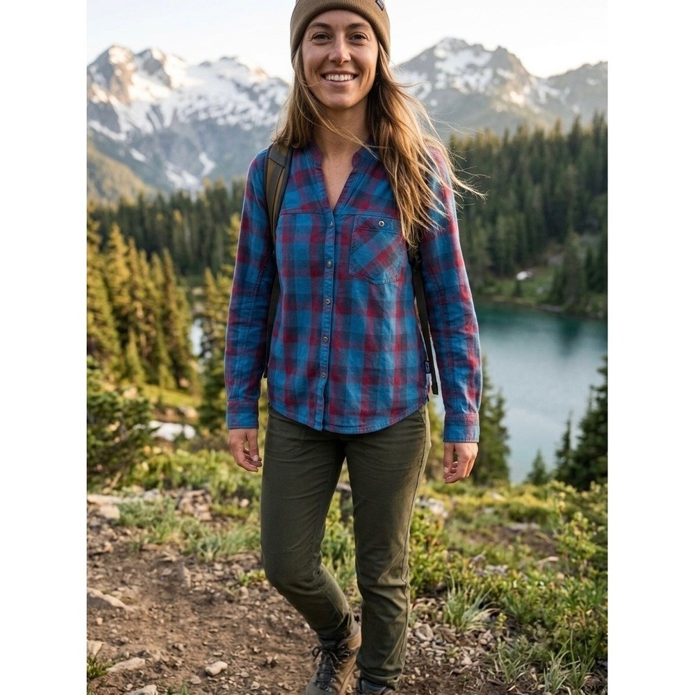 Patagonia Womens Organic Cotton Flannel Shirt Blue Red Plaid 53885 Size 12